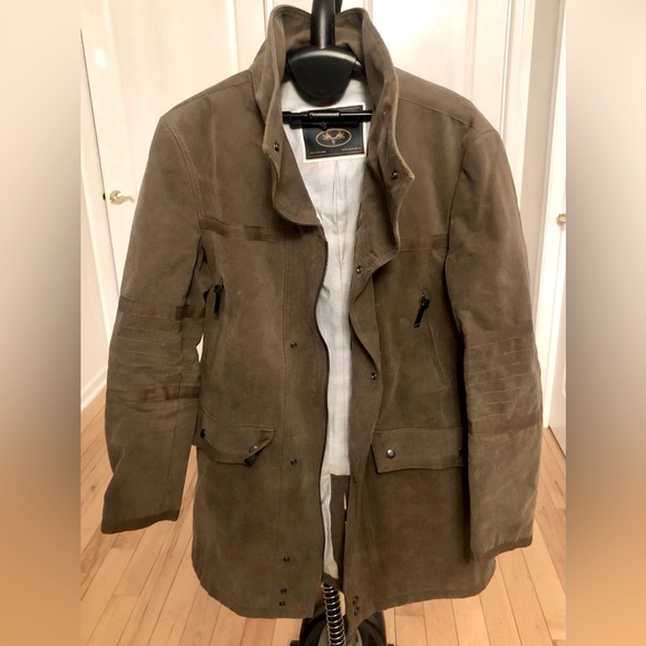 Zara - Picture 2 of 5